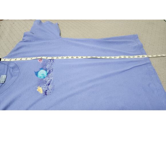 Image Resort Wear VTG Purple Embroidered Fish swimming in coral t-shirt W sz M - Picture 6 of 7